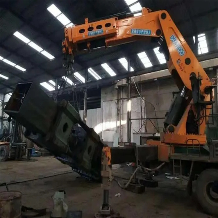 深州130吨折臂吊车出租吊机租赁附近电话